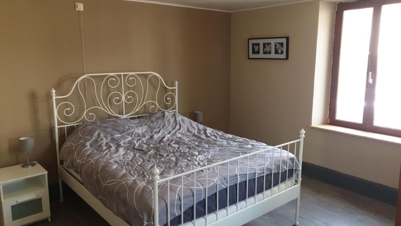 Apartamento Au Pied Du Gazon Saint-Maurice-sur-Moselle Exterior foto